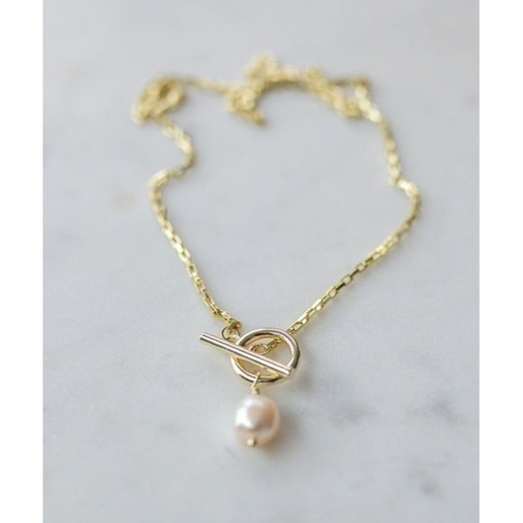 Waterproof Gold Toggle Necklace with Baroque Pearl Gold Chain Necklace Pearl - Picture 2 of 9